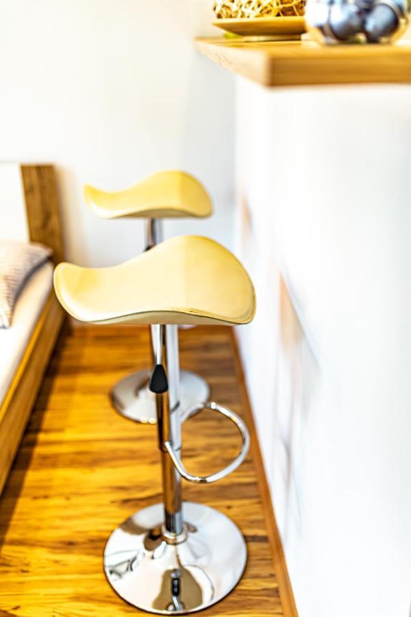 Cozy + Trendy By Jr City Apartments Wenen Buitenkant foto