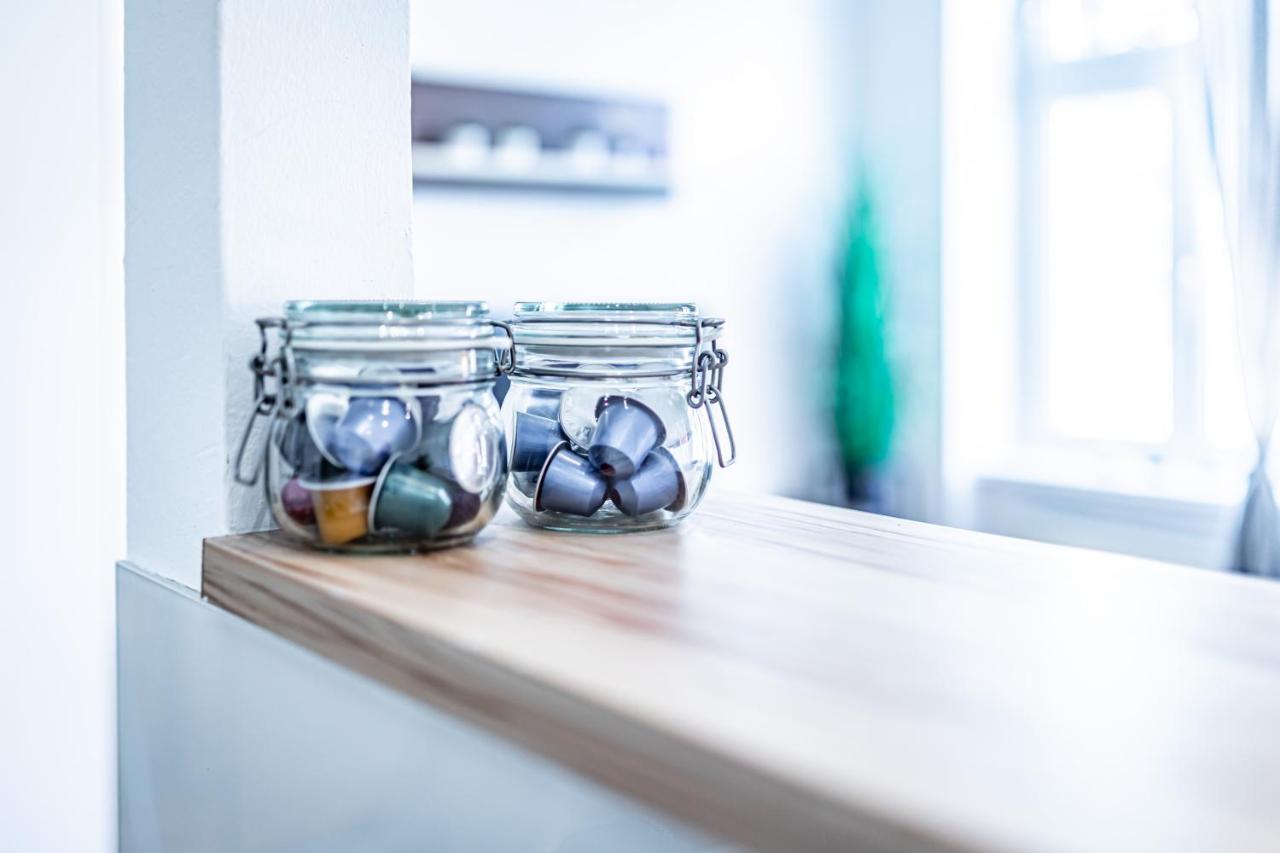 Cozy + Trendy By Jr City Apartments Wenen Buitenkant foto
